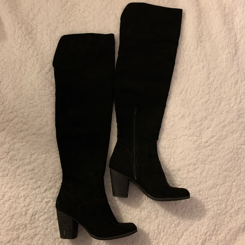 Thigh high suede boots. Size 8